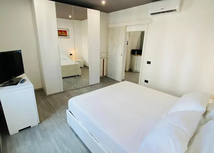 All'angolo Toselli Apartment *