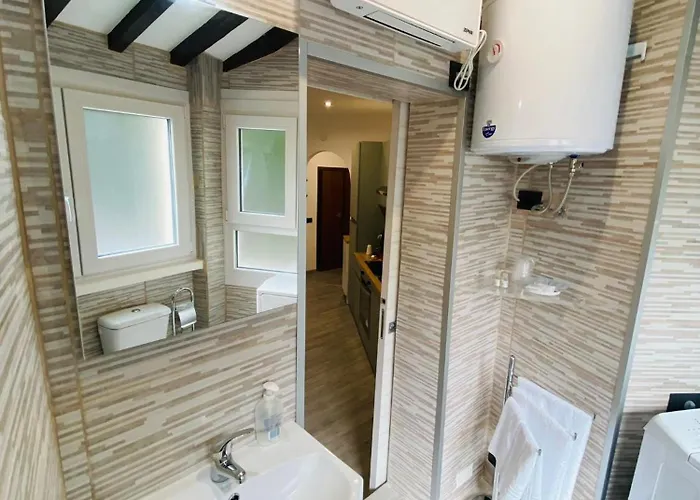 Apartment All'angolo Toselli